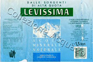 Levissima (analisi 1990) -etichetta fondo azzurro, Tipografia SM5011207- PET Friz 1,5 L